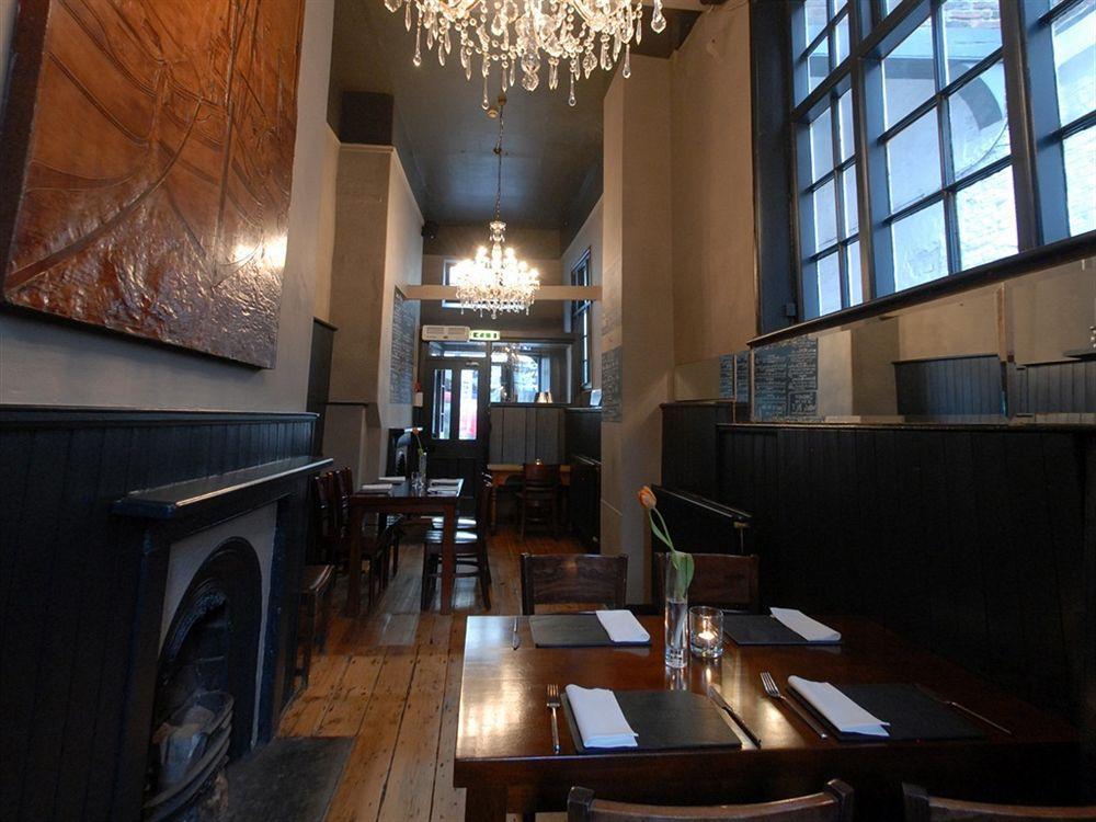 Hotel White Horse & Griffin Whitby Esterno foto