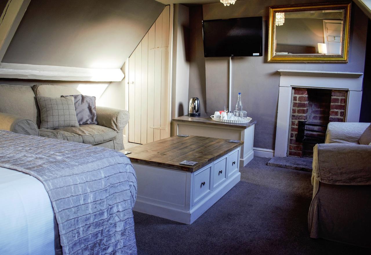 Hotel White Horse & Griffin Whitby Esterno foto